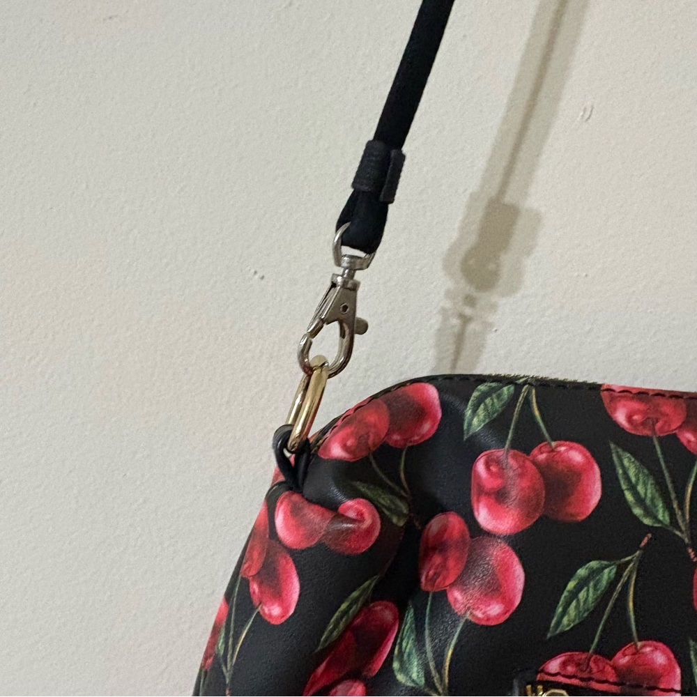 Desigual Cherry Crossbody Bag NWOT - Picture 7 of 9